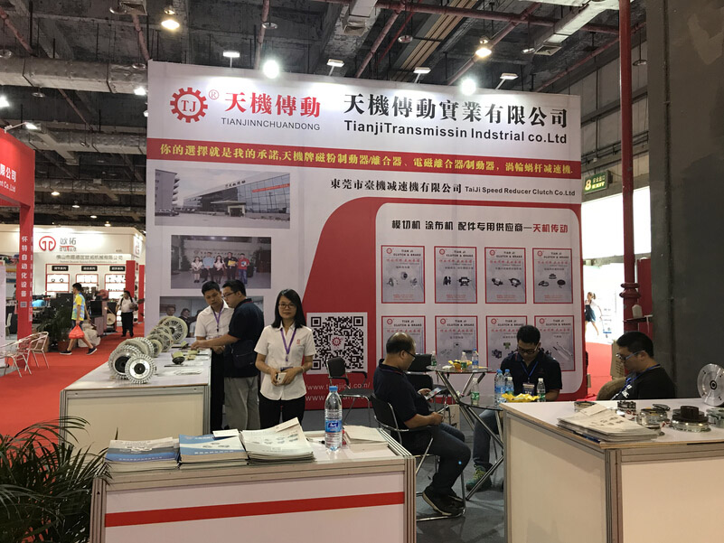 第13屆國際模切展覽會(huì)，天機(jī)氣脹軸安全夾頭伺服糾偏系統(tǒng)倍受青睞！